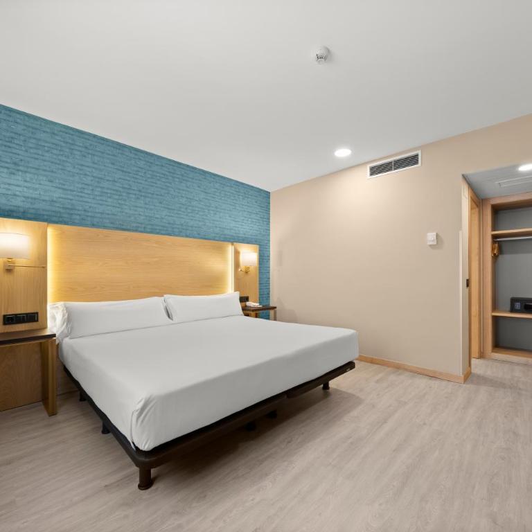 Hotel Zentral Ramiro I Oviedo - Habitación con cama grande - 5