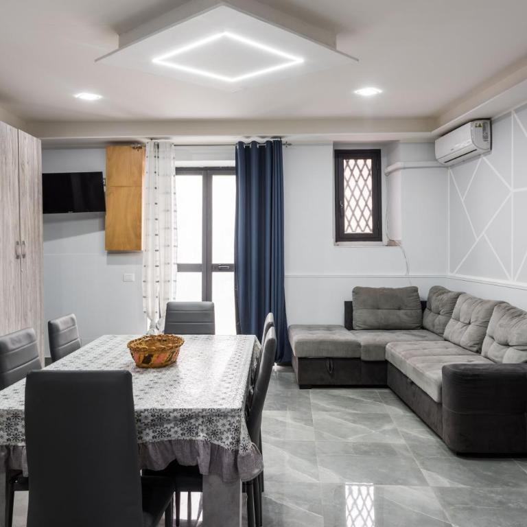 L'Alloggio del Re - One-Bedroom Apartment - 11
