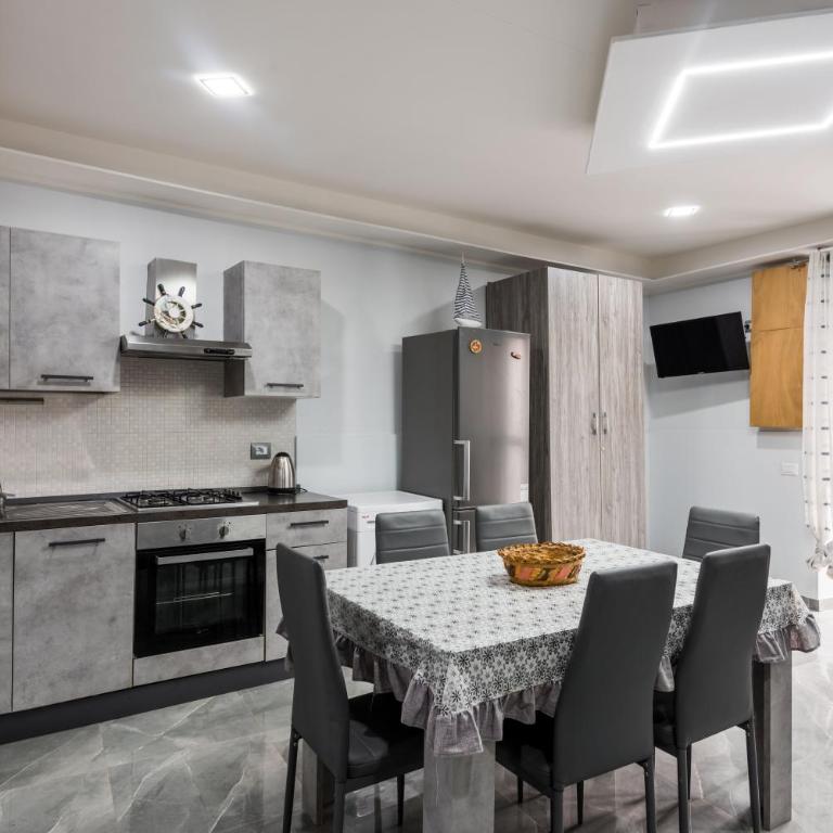 L'Alloggio del Re - One-Bedroom Apartment - 5