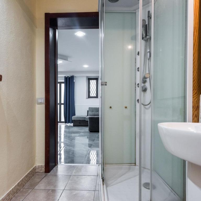 L'Alloggio del Re - One-Bedroom Apartment - 18