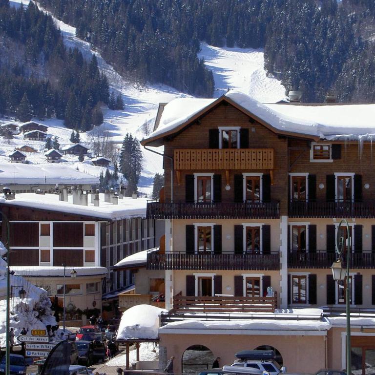 Appartement 4 Pièces au Centre du Village - Proche Pistes, Wi-Fi, Parking, Balcon - FR-1-437-24 - Appartamento (8 Adulti) - 12