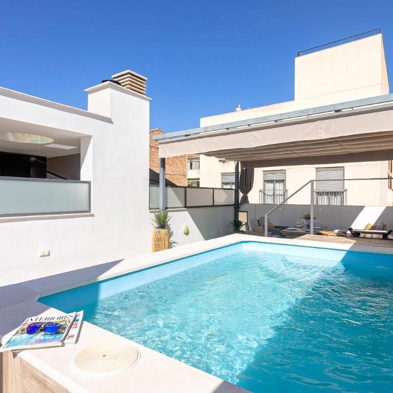 Genteel Home Velazquez Granada - Duplex Apartment with private pool - 6