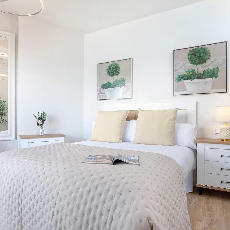 Genteel Home Velazquez Granada - Duplex Apartment with private pool - 14