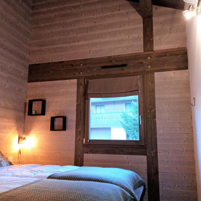 Chalet en Bois avec Spa et Sauna à Châtel, 10 Couchages - FR-1-198-213 - Chalet (10 Adultes) - 21