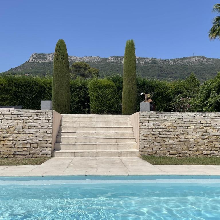 VILLA LA LOUBIANE VI4428 By Riviera Holiday Homes - Villa - 20