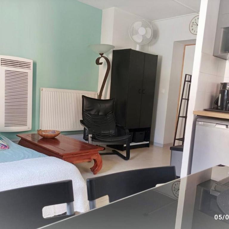 La cahute, Gîte avec jardin pour 15 personnes - Maison 7 Chambres - 42