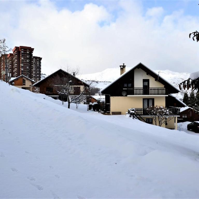 Chalet spacieux tout confort avec billard, proche remontées - Chalet 3 Chambres - 18