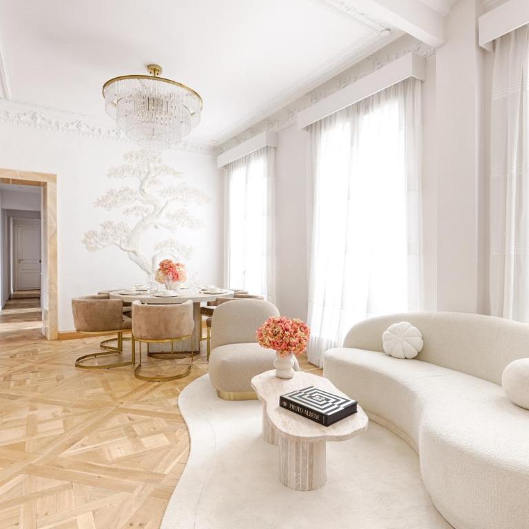Artistic Luxury 3-Bedroom Apartment - Champs-Élysées - Three-Bedroom Apartment - 7