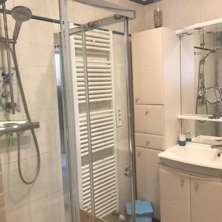 Simone's Houses - Chambre Double Standard avec Salle de Bains Commune - 10