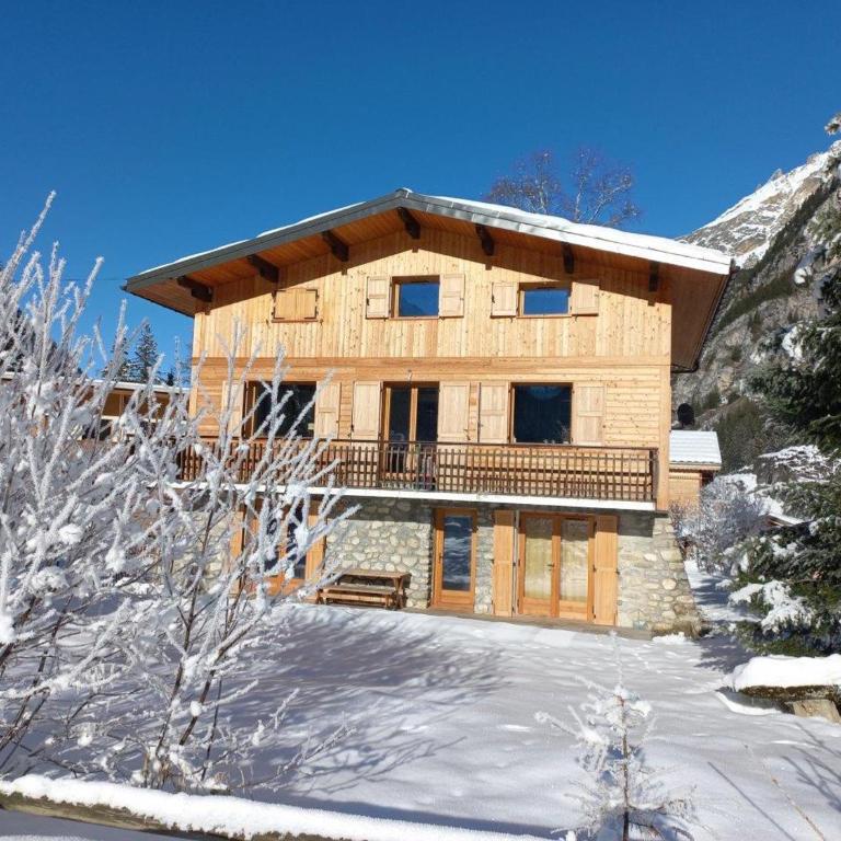 Chalet ensoleillé avec balcon et poêle à bois - FR-1-464-163 - Chalet 3 Chambres - 14