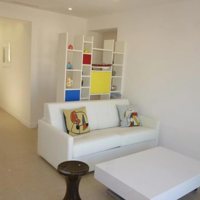 REF 990 - Cannes Center - Apartment for rent - Apartment - 3
