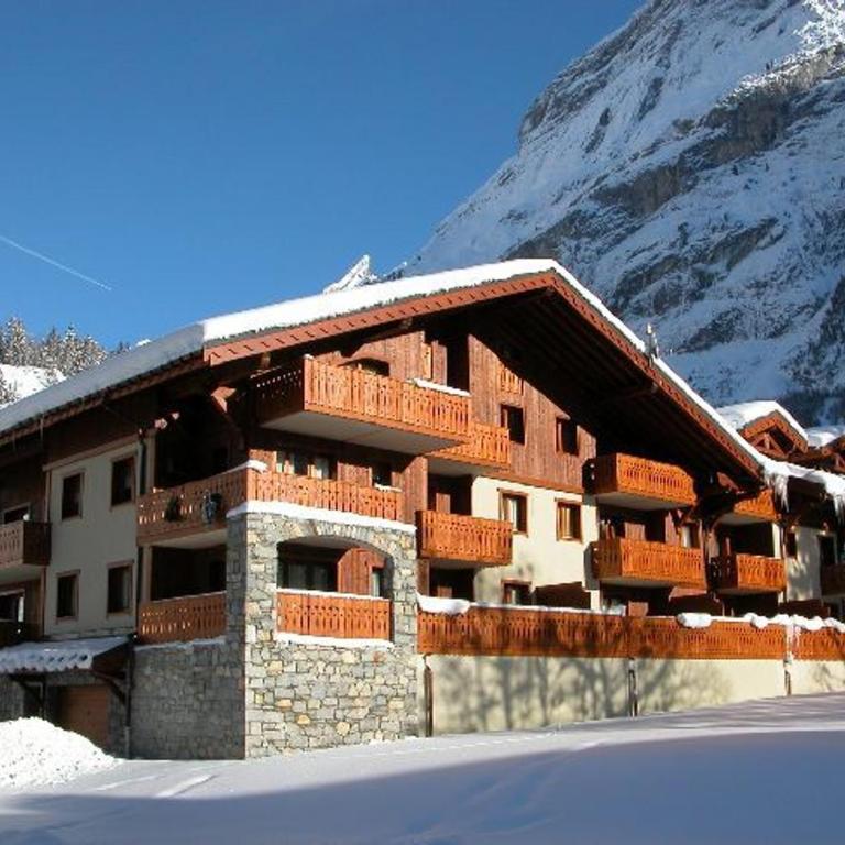 Duplex chaleureux 4 pièces au centre-ville avec parking - FR-1-464-76 - Appartement 3 Chambres - 19