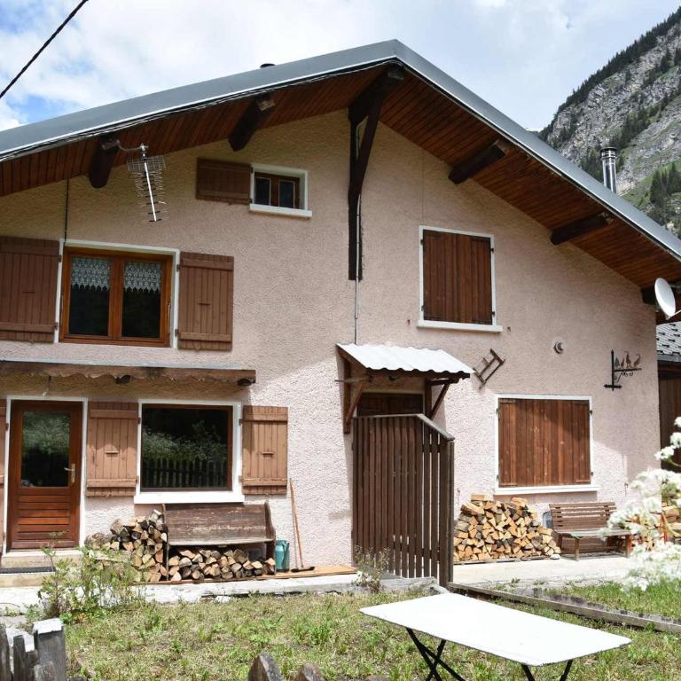 Chalet mitoyen avec jardinet, 3 pièces, 6 personnes - FR-1-464-8 - Chalet 2 Chambres - 13