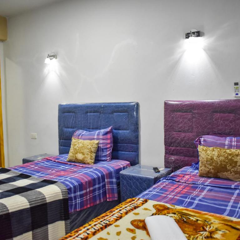 Hotel Ullanka - Double Room with Private Bathroom - 1