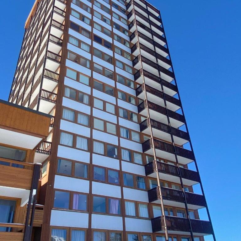 Appartement rénové 64m², 6 pers, balcon, accès Wi-Fi, pistes - Appartement 1 Chambre - 4