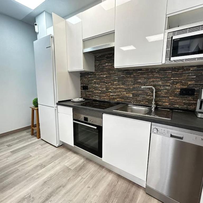 Apartamento amueblado en el centro de Madrid - Apartamento de 2 dormitorios - 21
