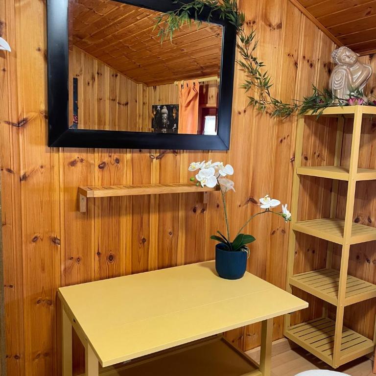 Auberge Restaurant les Aiguilles Rouges - Chambre Simple avec Salle de Bains Commune - 1
