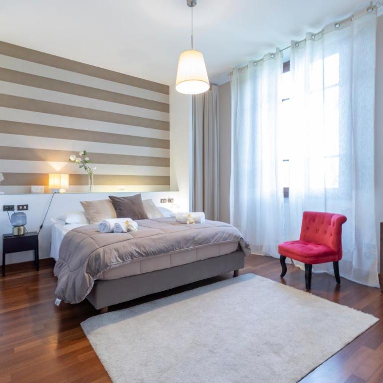 Villa Lia - Apartment in Villa with private garden and Pool - Villa con Piscina Privata - 32