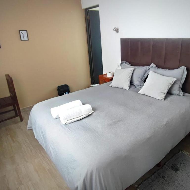 Home Away - Habitación Doble Deluxe - 3