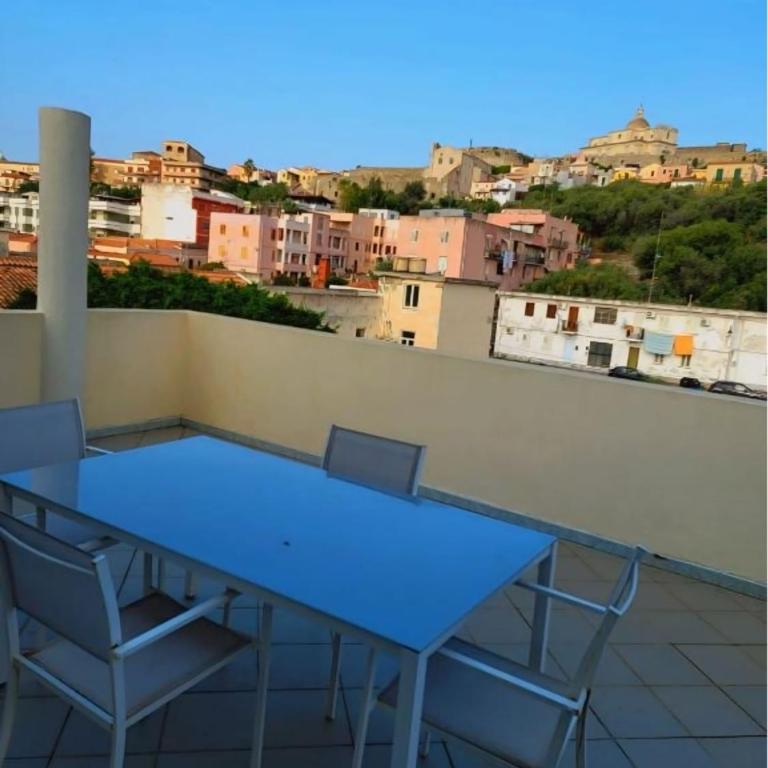 Hotel Garibaldi - Appartamento con Vista e Balcone - 18