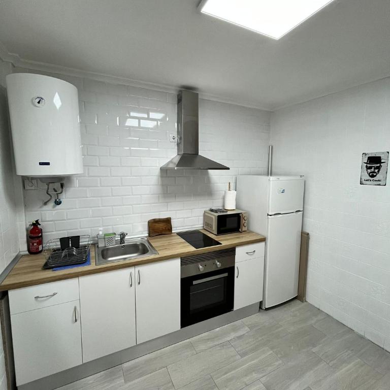 GijonHouse Ceares Vut 4943 - Apartamento de 2 dormitorios - 3