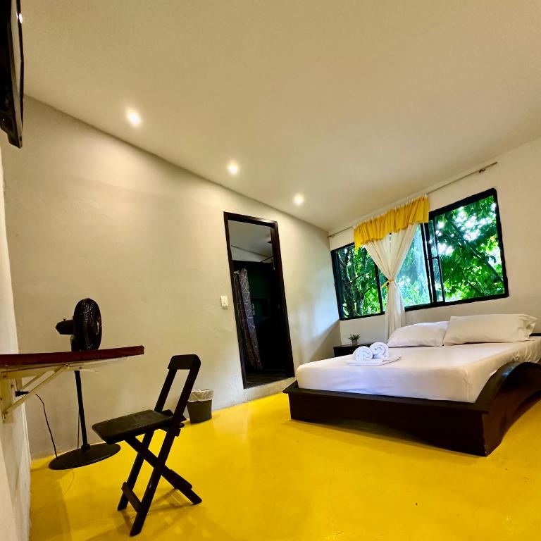 Amalaya Hostel - Habitación Deluxe - 1 cama grande - 8
