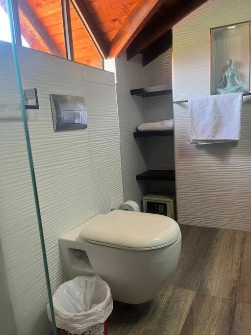 Casa Grande Lujosa 4B Piscina BBQ cali - Casa con 1 dormitorio - 8