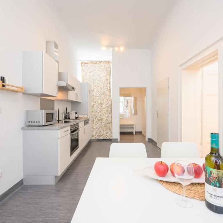 Spacious apartment in Graz for 6 people - Familien-Apartment mit 1 Schlafzimmer - 16