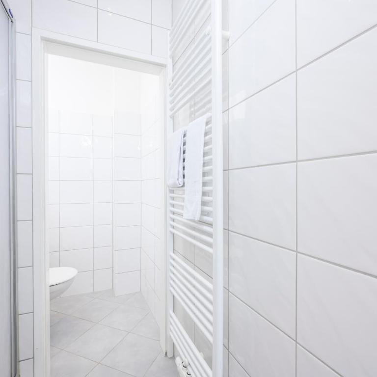 Spacious apartment in Graz for 6 people - Familien-Apartment mit 1 Schlafzimmer - 17