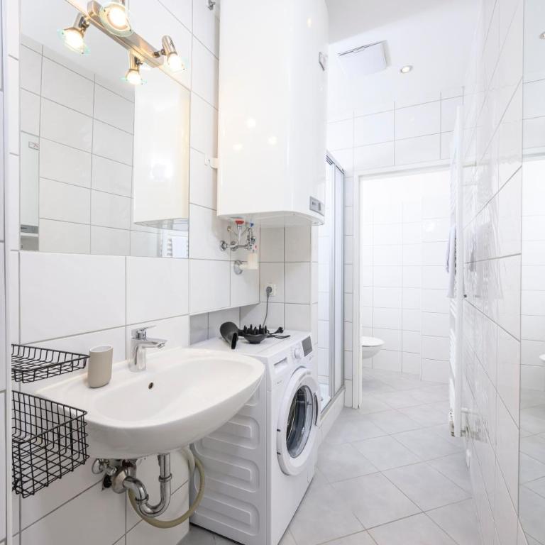 Spacious apartment in Graz for 6 people - Familien-Apartment mit 1 Schlafzimmer - 23