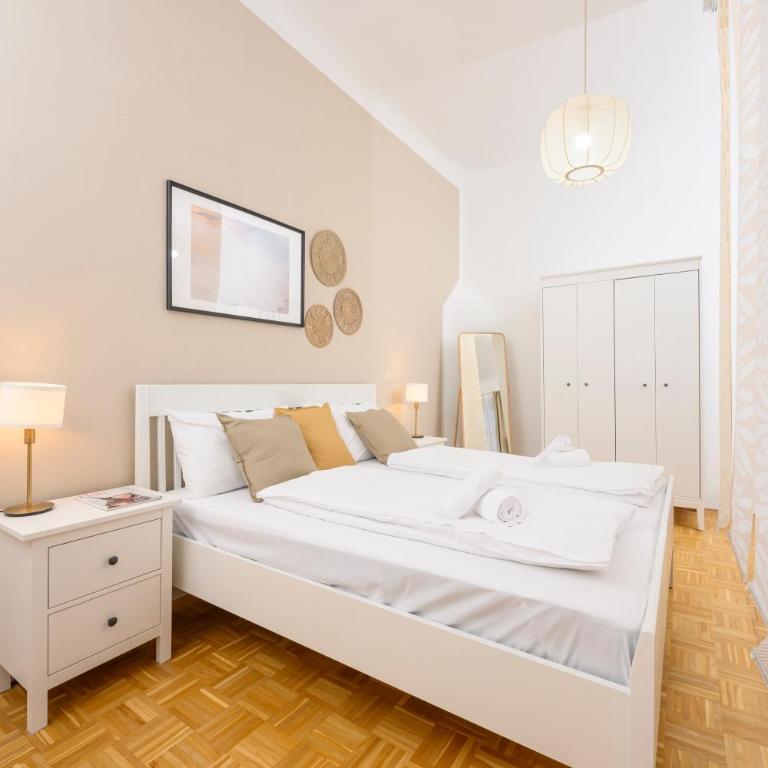 Spacious apartment in Graz for 6 people - Familien-Apartment mit 1 Schlafzimmer - 30
