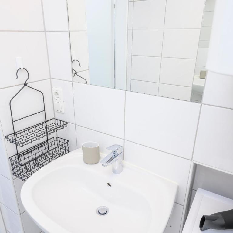 Spacious apartment in Graz for 6 people - Familien-Apartment mit 1 Schlafzimmer - 47