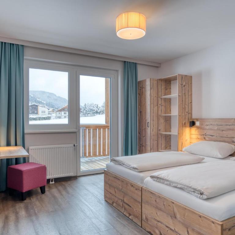 COOEE alpin Hotel Bad Kleinkirchheim - Doppelzimmer mit Balkon, barrierefrei - 4