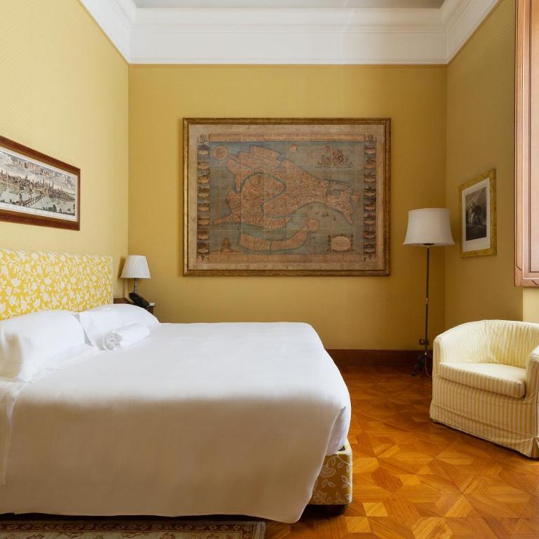 Villa Spalletti Trivelli - Small Luxury Hotels of the World - Camera Romantic - 3