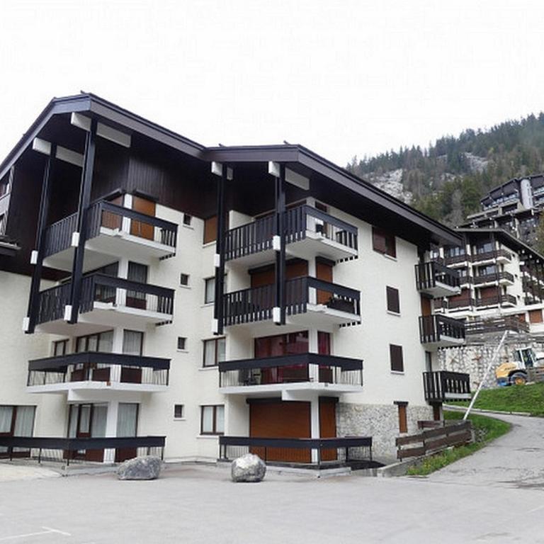 Appartement avec balcon au cœur de La Clusaz - FR-1-459-215 - Appartamento - 16