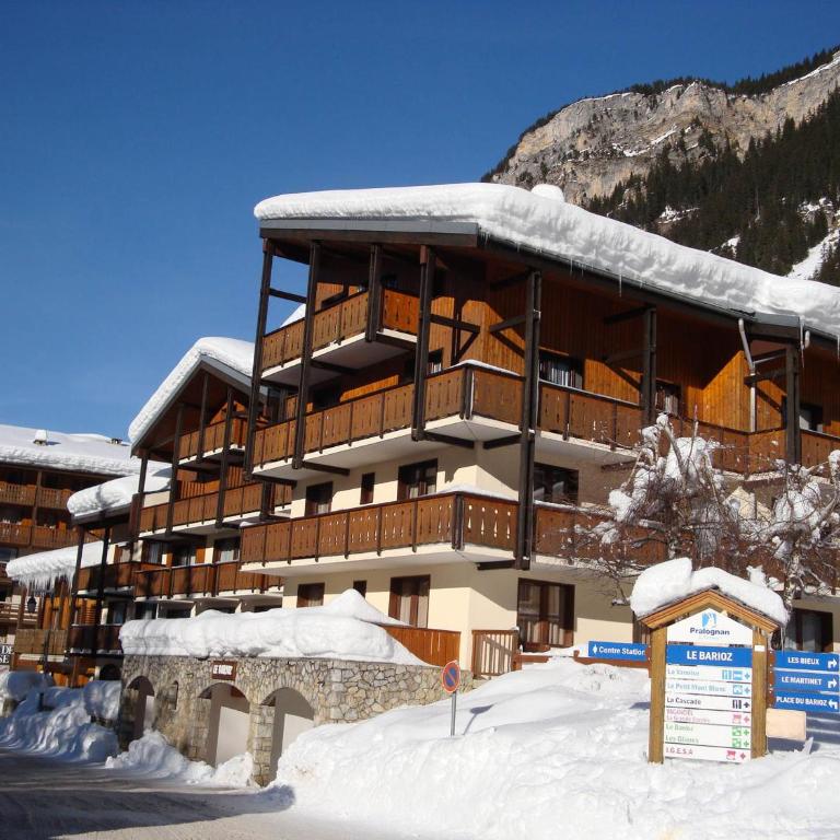 À louer : Appartement centre, 3 pièces, idéal famille - FR-1-464-126 - Appartement 2 Chambres - 14