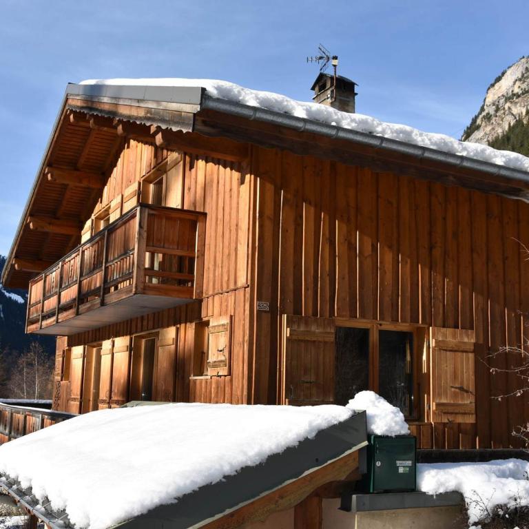 Charmant rez-de-jardin dans chalet avec parking et animaux admis - FR-1-464-170 - Appartamento con 2 Camere da Letto - 14