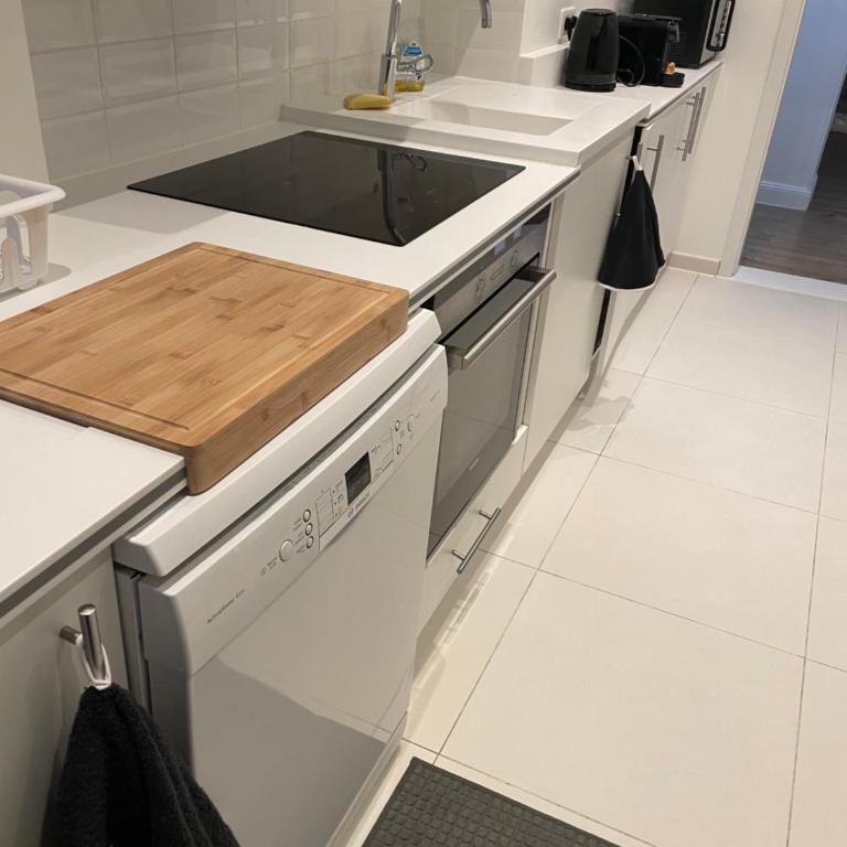 Le Rapp 6, Appartement de Standing 3 chambres, 7 personnes &1 bébé, Cosy et familial ultra équipé Emplacement Idéal proche Gare Centre ville Marchés de Noël Quartier Tribunal Contades - Three-Bedroom Apartment - 12