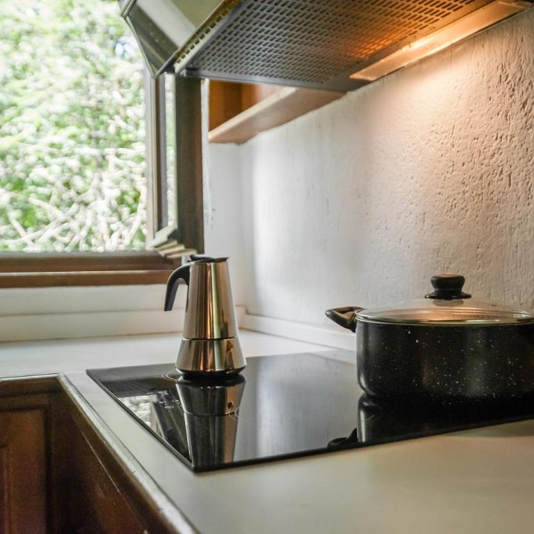 Parcheggio-Camino-8pax - Chalet immerso nella Natura - Chalet - 21
