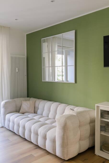 Nuovo appartamento Bianco appena ristrutturato - Three-Bedroom Apartment - 47