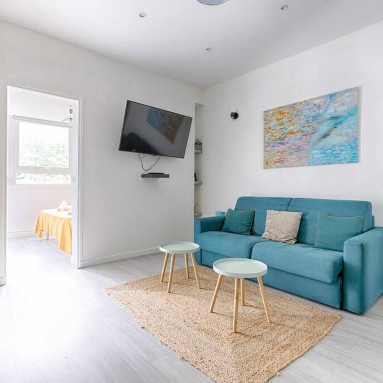 Saint Fargeau Gambetta IV Lovely Apartment 4P 1BR - Appartement 1 Chambre - 1