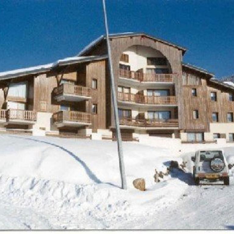 Appartement confortable 4 pers., proche pistes et commerces, parking, balcon Sud-Ouest, animaux admis - One-Bedroom Apartment - 3