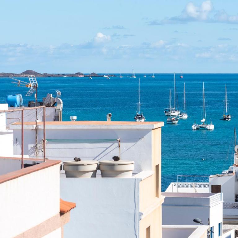 Cozy Studio for Solo Traveller or Young Couple with Stunning View to the Ocean - Casa con 1 dormitorio - 1