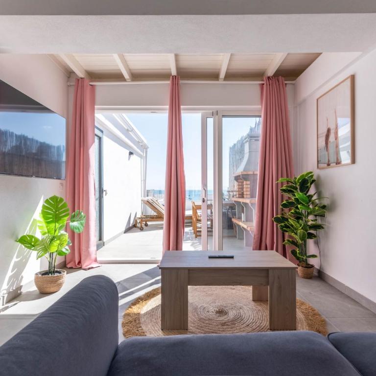 Cozy Studio for Solo Traveller or Young Couple with Stunning View to the Ocean - Casa con 1 dormitorio - 3