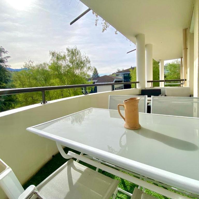 Calme et Confort à Annecy avec Terrasse et Parking - FR-1-432-73 - Apartment - 13