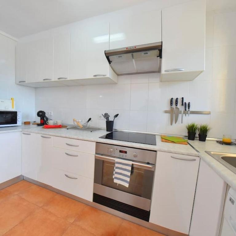 Seafront Apt in Arenales Beach, Pool & Parking - One-Bedroom Apartment - 14