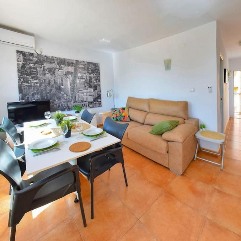 Seafront Apt in Arenales Beach, Pool & Parking - One-Bedroom Apartment - 27