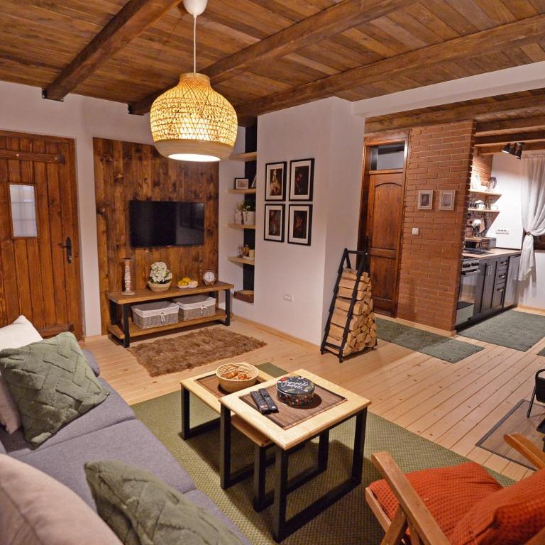 Apartmani Pahulja - Two-Bedroom Family Apartment - 3