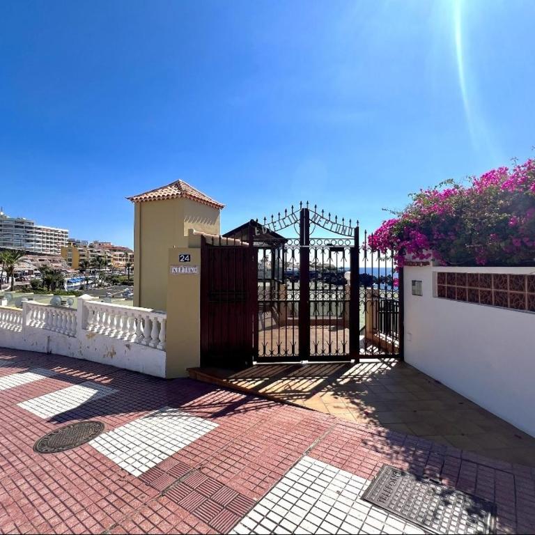 Max Neptuno 1st Line Beach Ocean View Apartment - One-Bedroom Apartment - 23