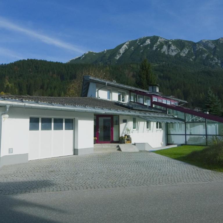 Villa Aigner - Apartment mit Bad - 4